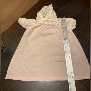 2 Vintage cabbage patch dresses.  80’s kids reminisce with these 2 cute dresses